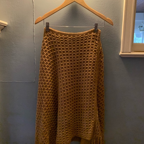 Camel sweater poncho - Picture 3 of 8
